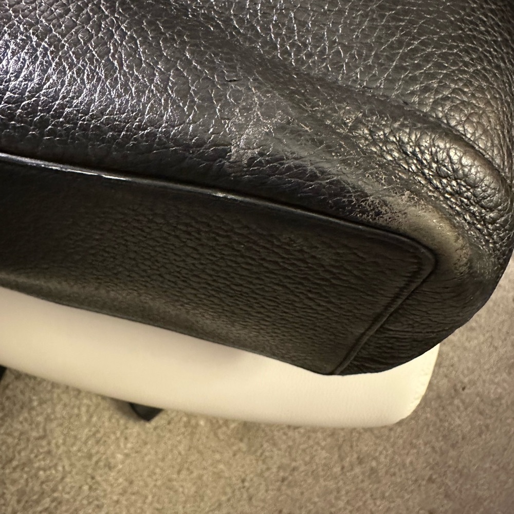 KATE SPADE PEBBLED LEATHER TOTE - Picture 6 of 6